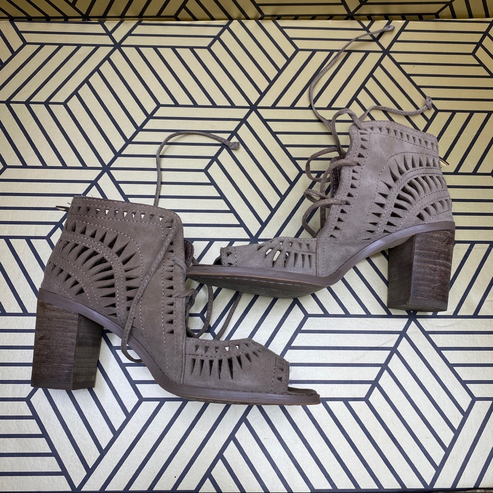 OPEN TOE BOOTIES